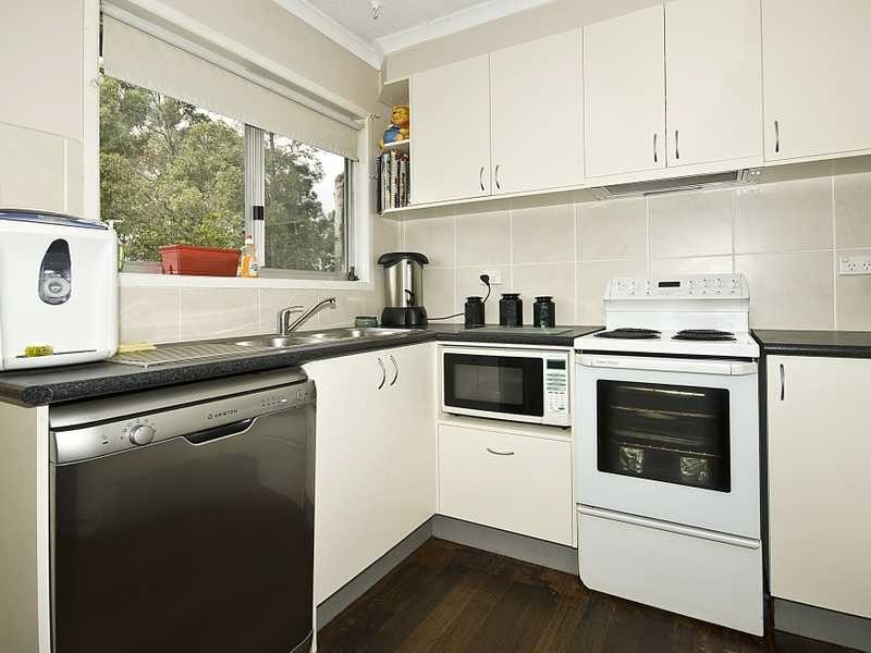 16 Lynelle Street, Marsden QLD 4132