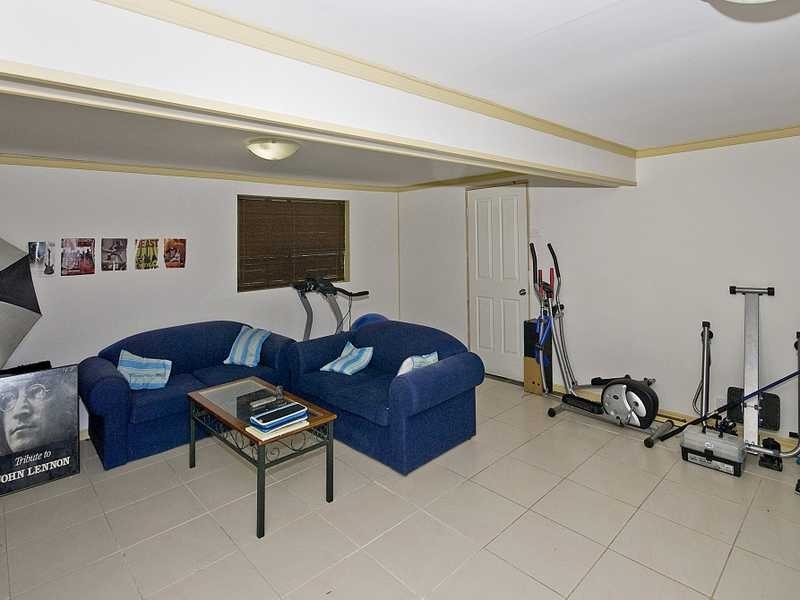 16 Lynelle Street, Marsden QLD 4132