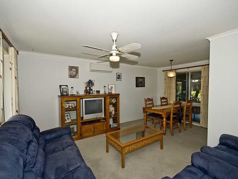 11 Rathkeale Street, Crestmead QLD 4132