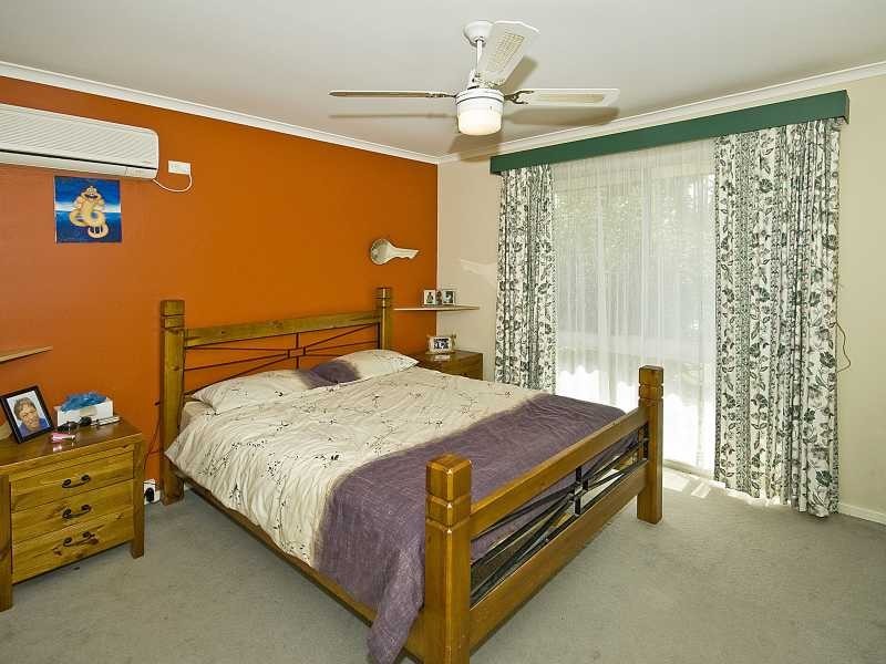 11 Rathkeale Street, Crestmead QLD 4132