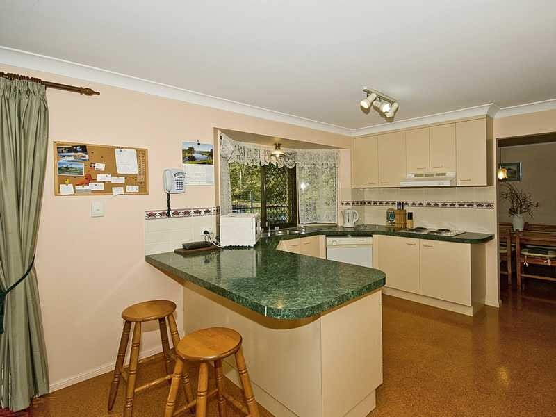 14 Alexander Court, Chambers Flat QLD 4133