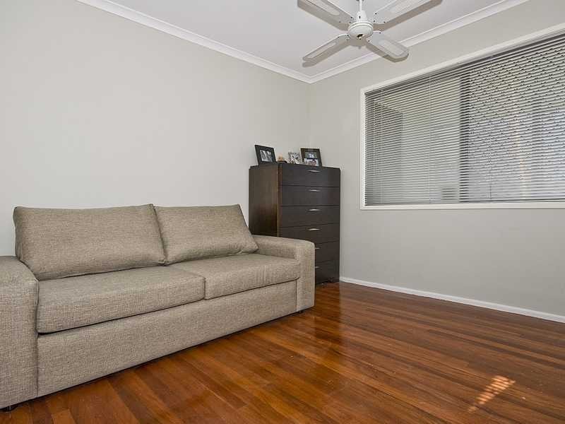 16 Moffatt Road, Waterford West QLD 4133