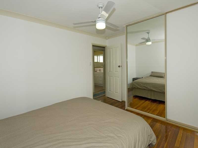 7 Windsor Street, Kingston QLD 4114