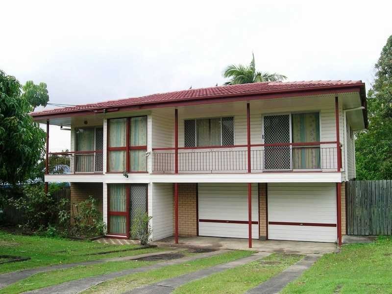 4 Linda Street, Kingston QLD 4114