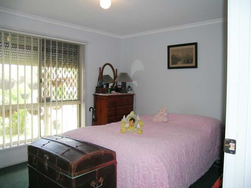 21 Cavillon Street, Crestmead QLD 4132