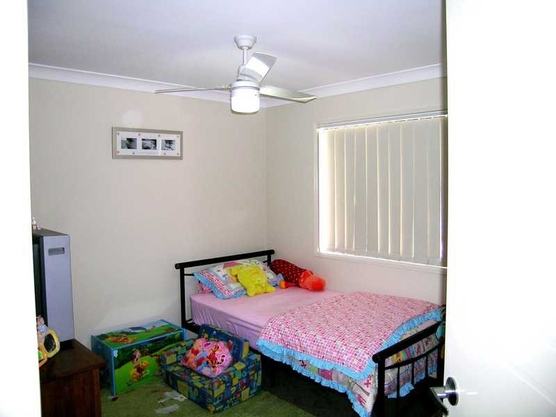 22 Spruce Street, Loganlea QLD 4131