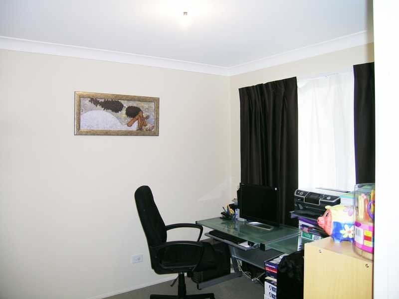 5 Parkside Drive, Crestmead QLD 4132