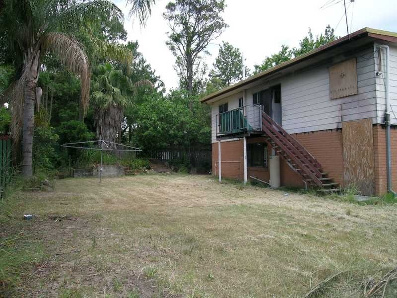 6 Wilga Street, Marsden QLD 4132