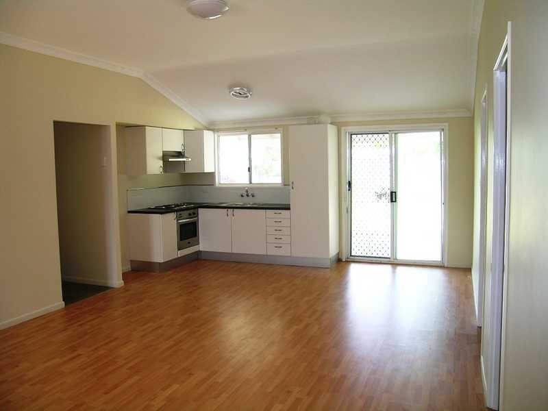 18 Love Street, Crestmead QLD 4132