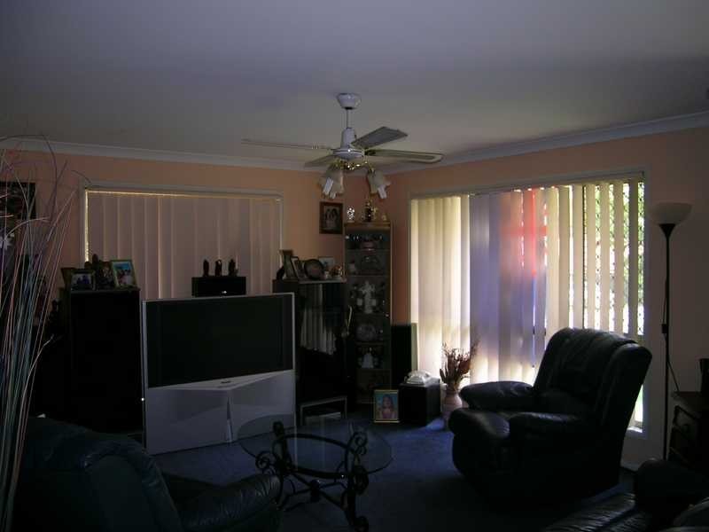 5 Noble Court, Regents Park QLD 4118