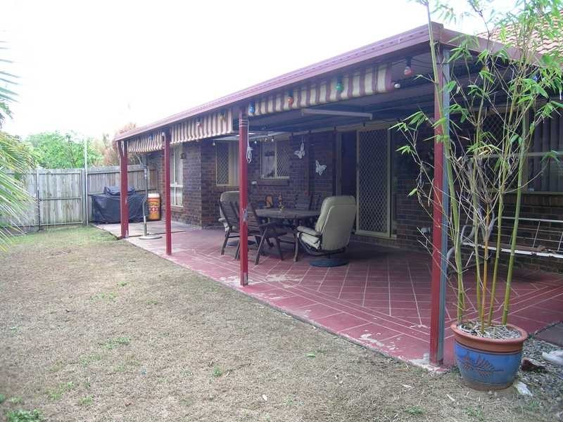 5 Noble Court, Regents Park QLD 4118