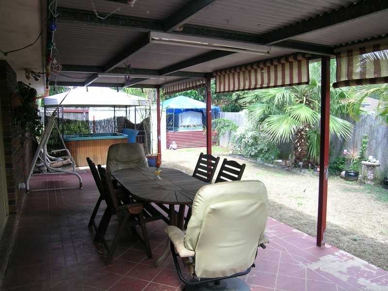 5 Noble Court, Regents Park QLD 4118