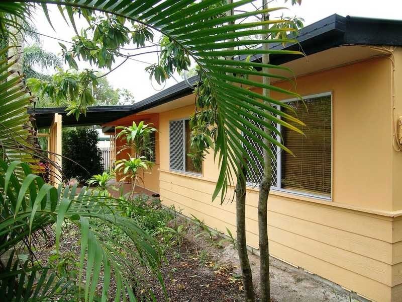 13 Emerald Street, Marsden QLD 4132