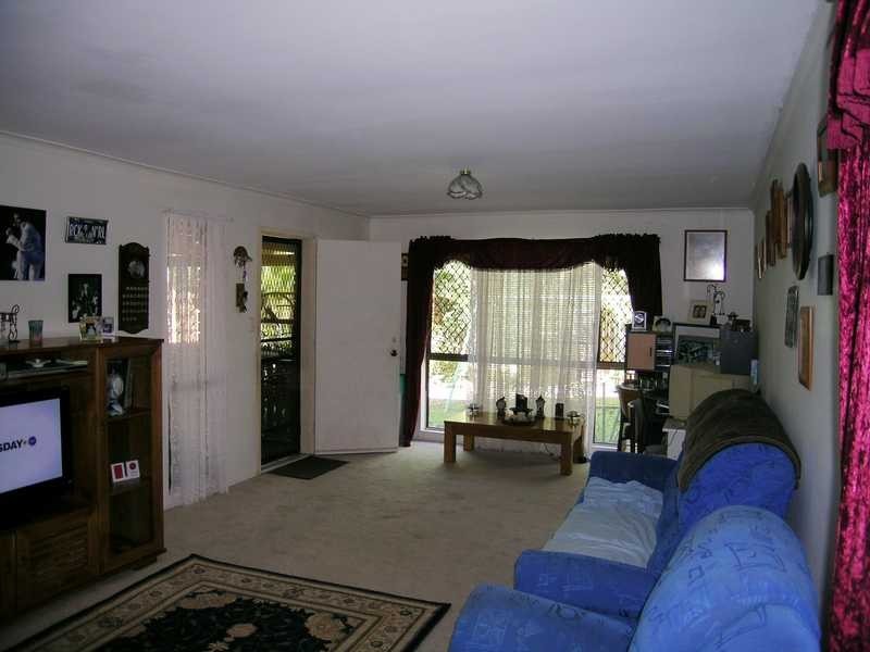 2 Desley Street, Marsden QLD 4132