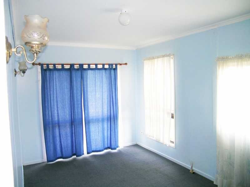 9 Meranti Street, Crestmead QLD 4132