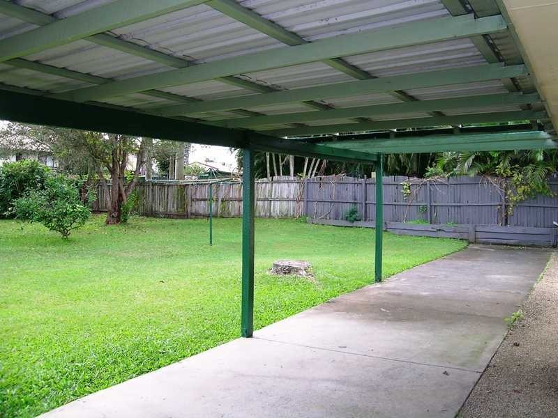 9 Meranti Street, Crestmead QLD 4132