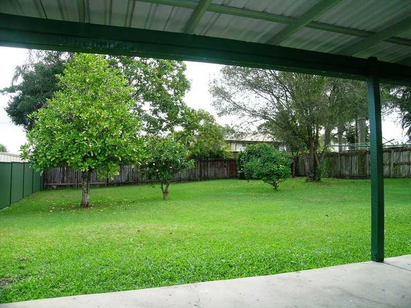 9 Meranti Street, Crestmead QLD 4132