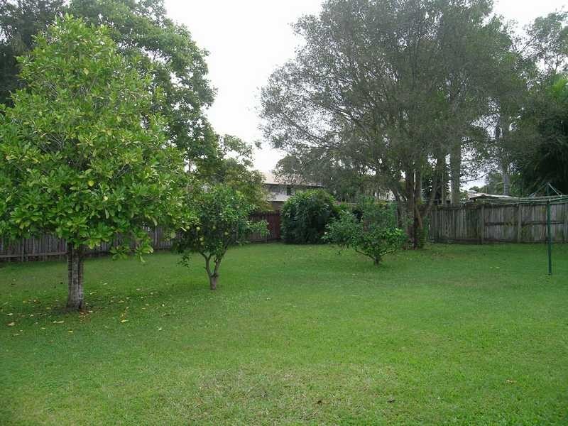 9 Meranti Street, Crestmead QLD 4132