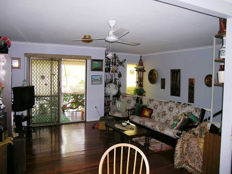 25 Hickory Street, Marsden QLD 4132