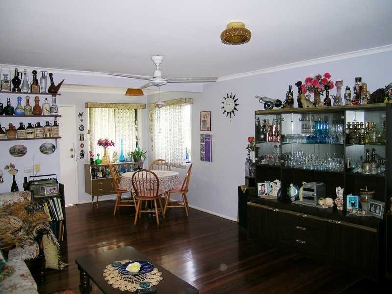 25 Hickory Street, Marsden QLD 4132