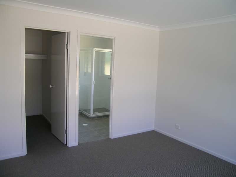 2/17 Lynelle Street, Marsden QLD 4132