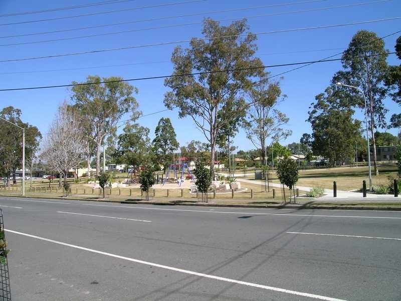 19 Hakea Street, Crestmead QLD 4132