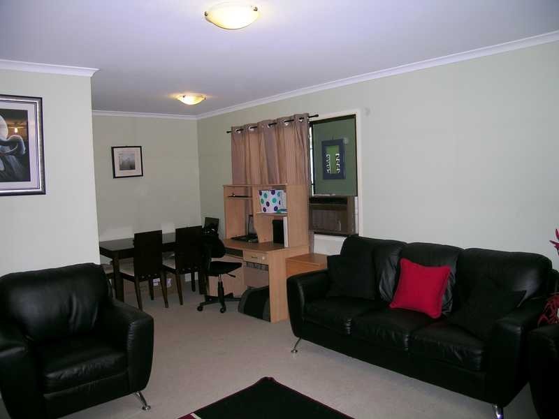 35 Glastonbury Drive, Bethania QLD 4205