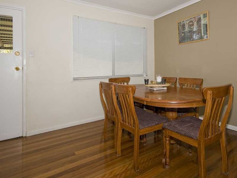 6 Leaza Street, Marsden QLD 4132