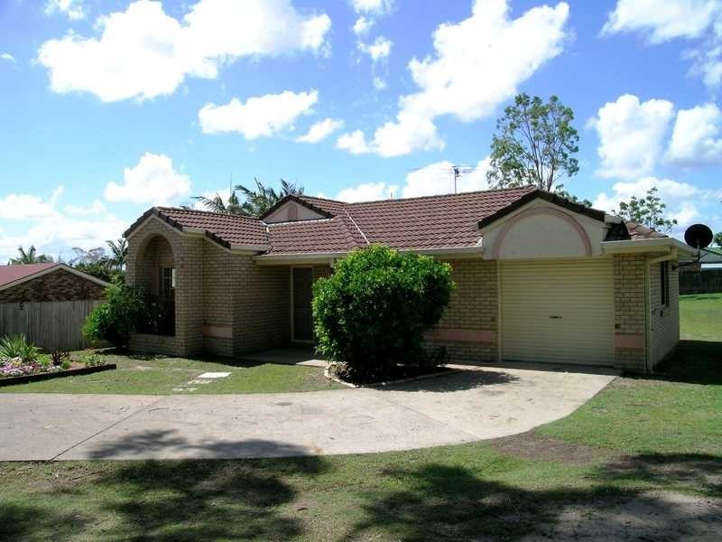 8 Debanie Court, Marsden QLD 4132