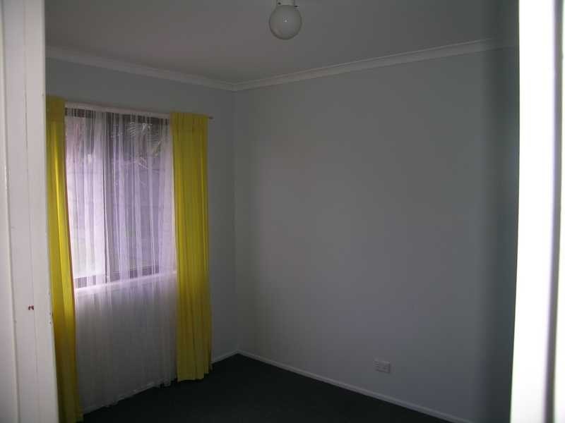 9 Meranti Street, Crestmead QLD 4132