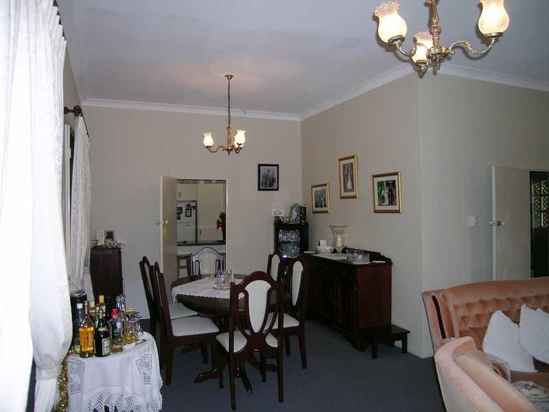 5 Logan Parade, Logan Reserve QLD 4133