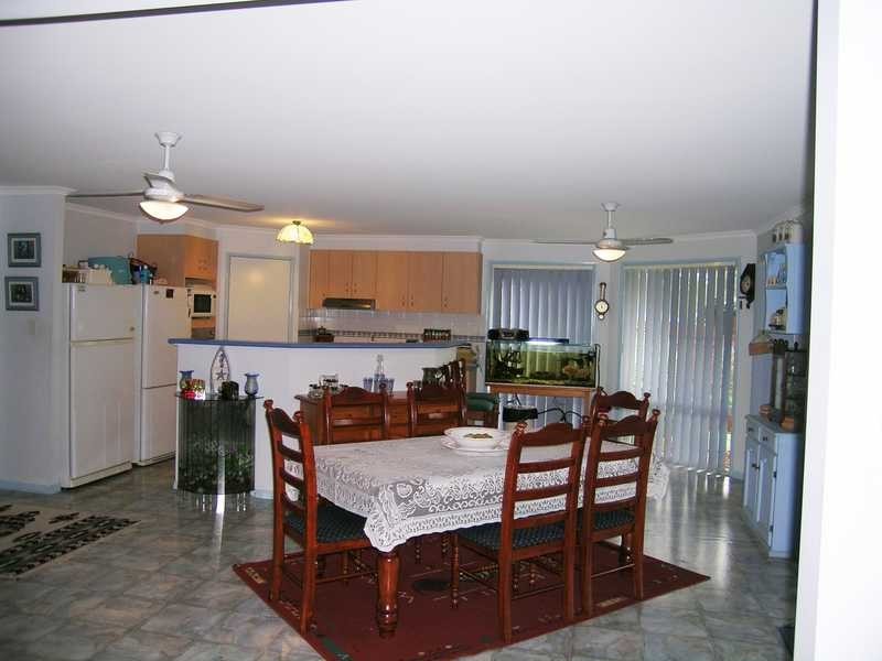 8 Bravo Court, Waterford West QLD 4133