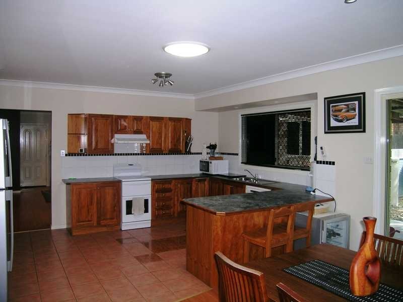 2 Lycoris Street, Crestmead QLD 4132