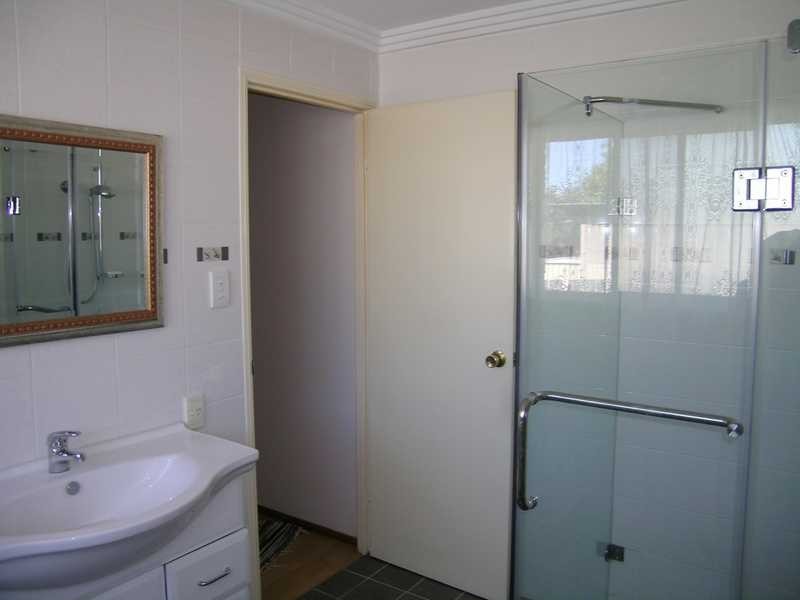 32 Furzer Street, Browns Plains QLD 4118