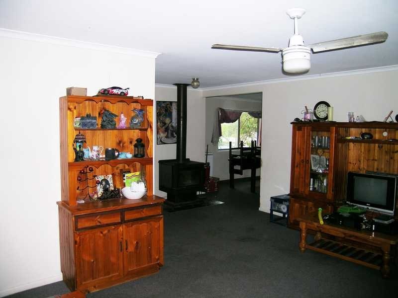 2 Emily Street, Marsden QLD 4132