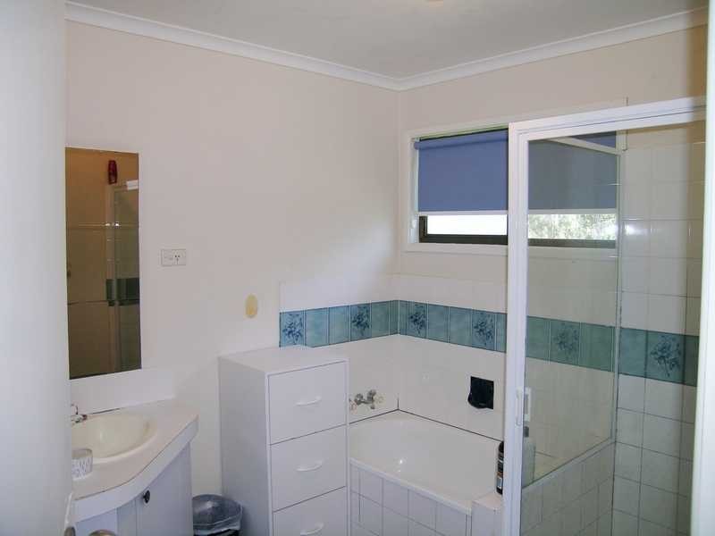 33 Barakee Street, Crestmead QLD 4132