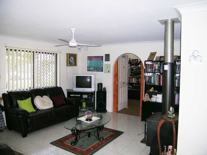 1 Moonah Court, Crestmead QLD 4132