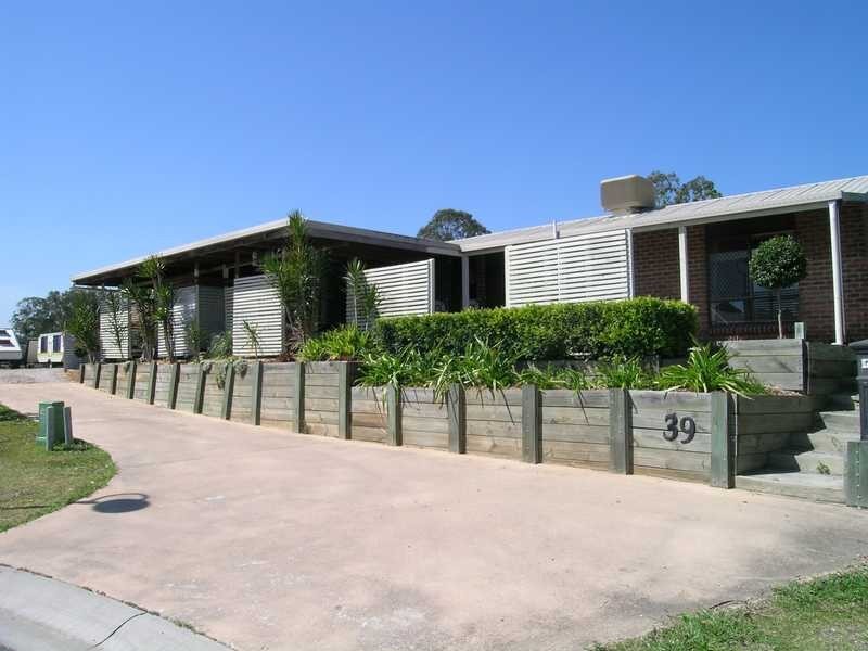 39 Griffen Place, Crestmead QLD 4132