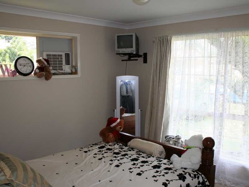 16 Avalon Court, Marsden QLD 4132