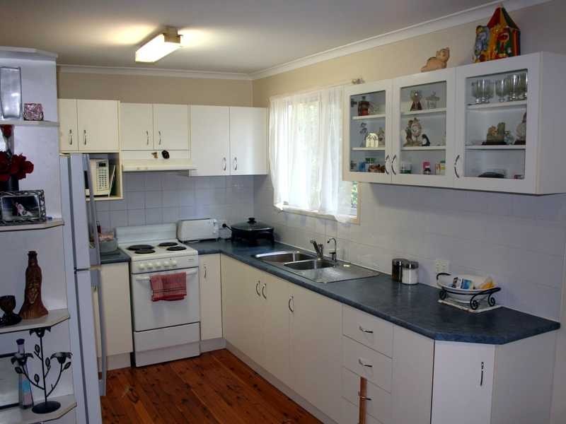 8 Elaroo Street, Marsden QLD 4132