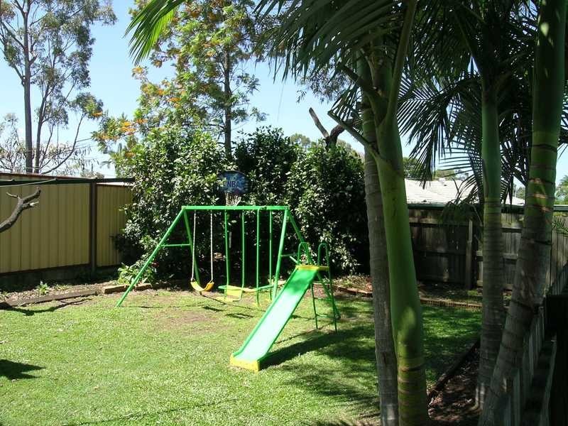 8 Elaroo Street, Marsden QLD 4132