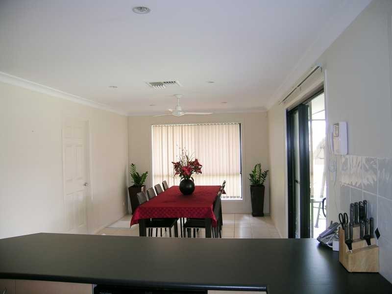 30 Lake Somerset Court, Logan Reserve QLD 4133