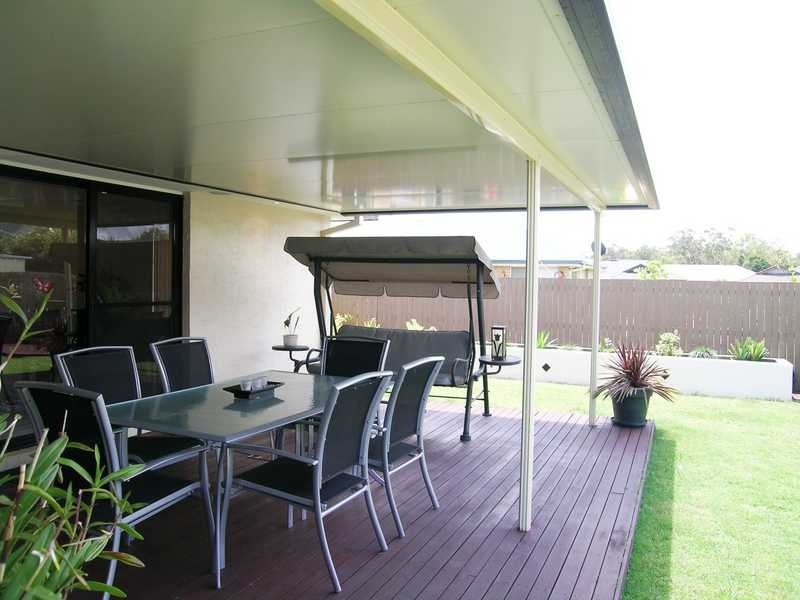 30 Lake Somerset Court, Logan Reserve QLD 4133