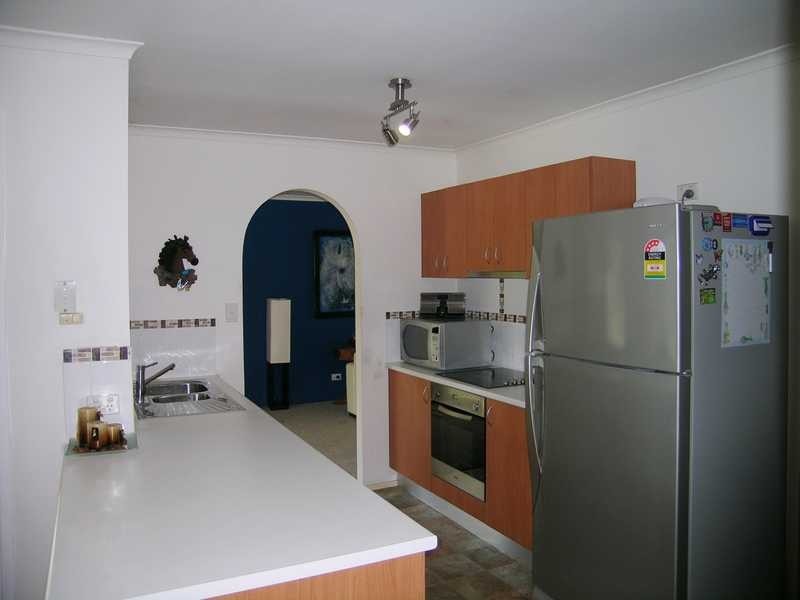 10 Federation Drive, Hillcrest QLD 4118