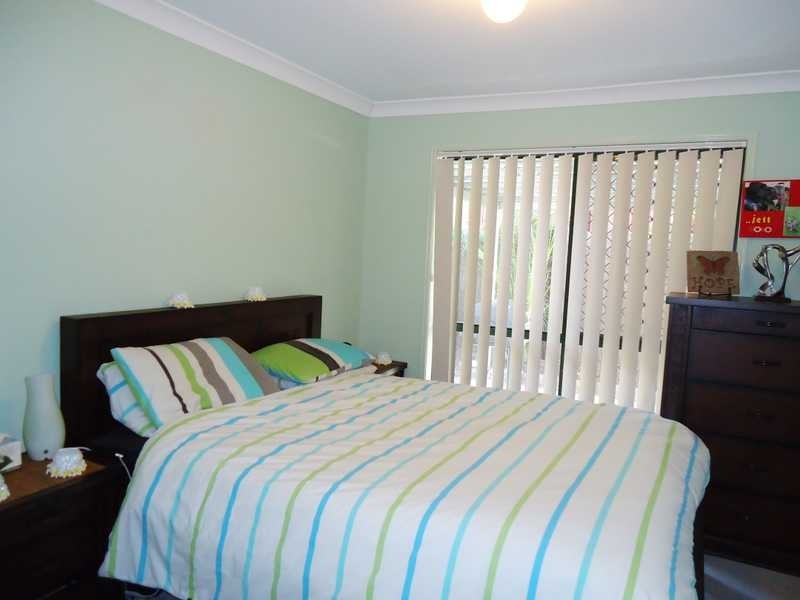 15 Phoenix Way, Crestmead QLD 4132