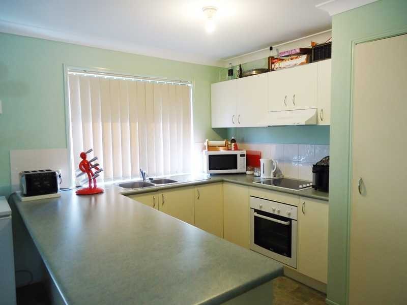 15 Phoenix Way, Crestmead QLD 4132