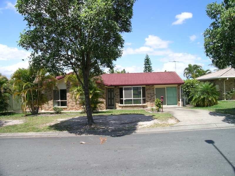 2 Pitt Court, Crestmead QLD 4132