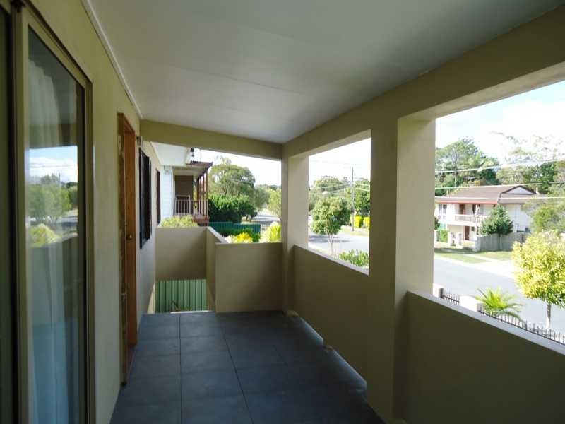 4 Maple Street, Marsden QLD 4132