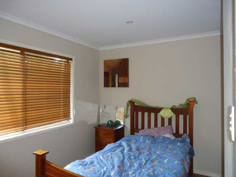 4 Maple Street, Marsden QLD 4132