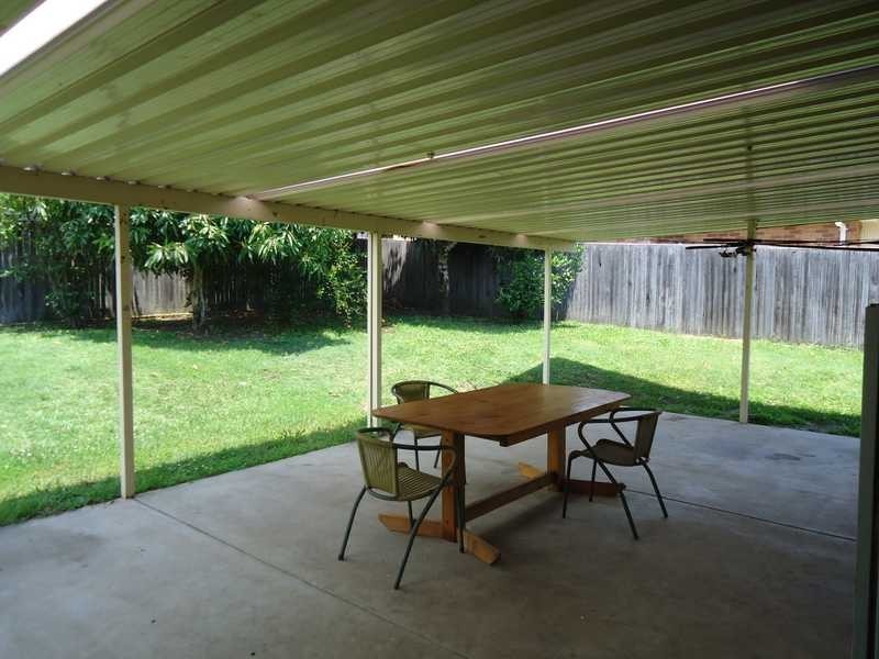 5 Sherbourne Court, Berrinba QLD 4117